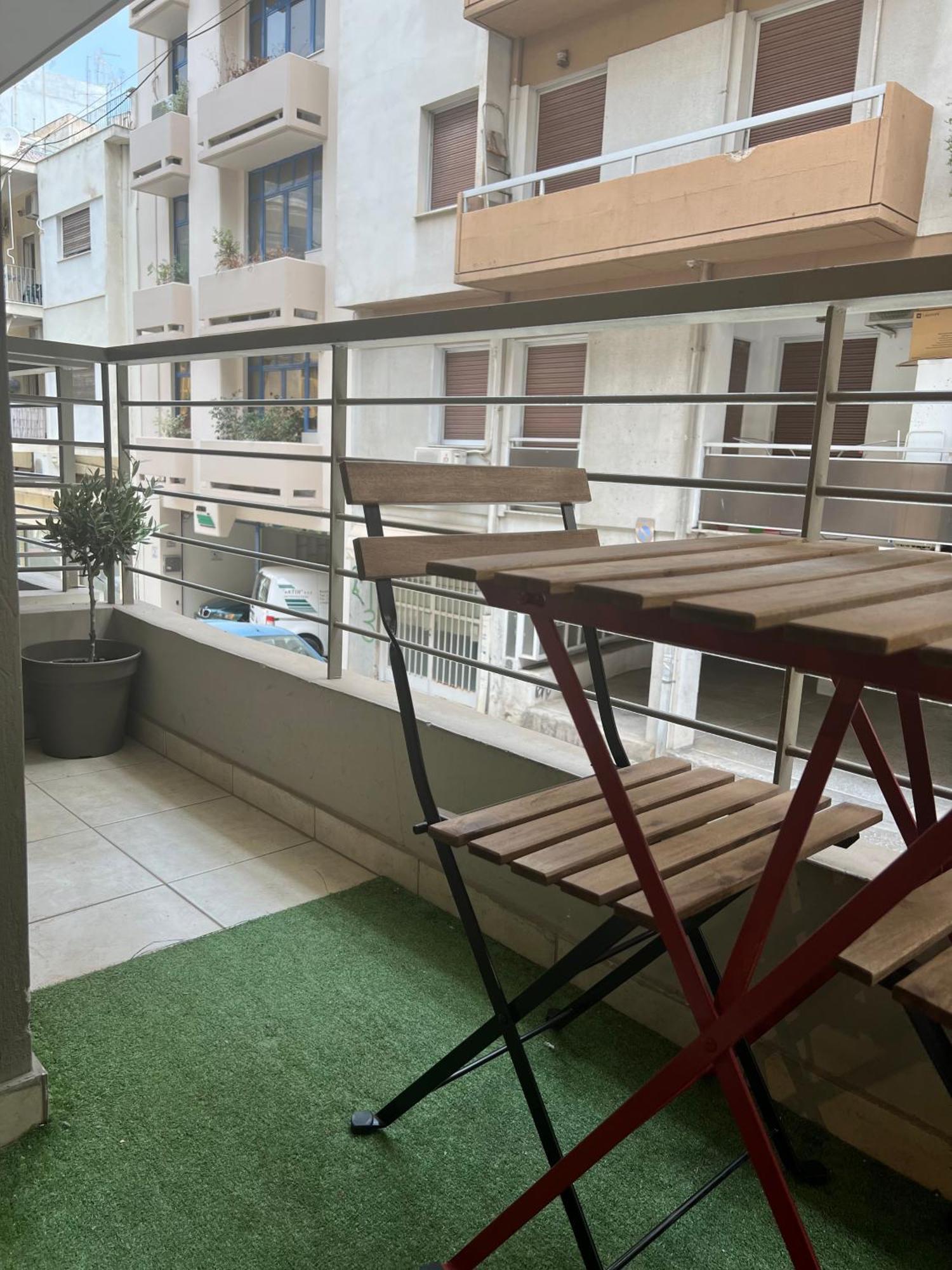 Colourful Artistic Apart 100Mbps Center Of Atenas Exterior foto